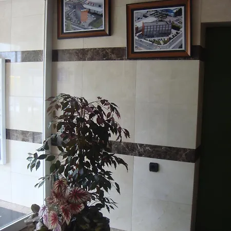 Casa de hóspedes Serpol 2*